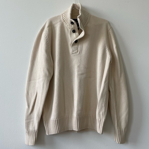 Sweater - Picture 1 of 3